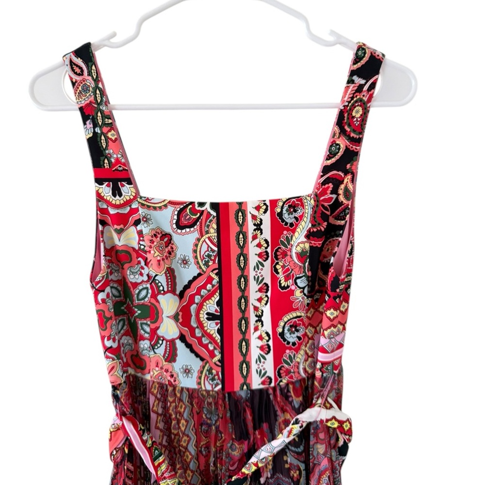 Alice + Olivia Deonna Pleated Maxi Dress - Picture 11 of 11